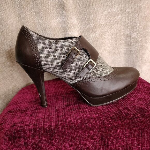 dexflex comfort Shoes - Dexflex Comfort Brown Tweed Heel Oxford Stiletto Ankle Bootie Size 8.5